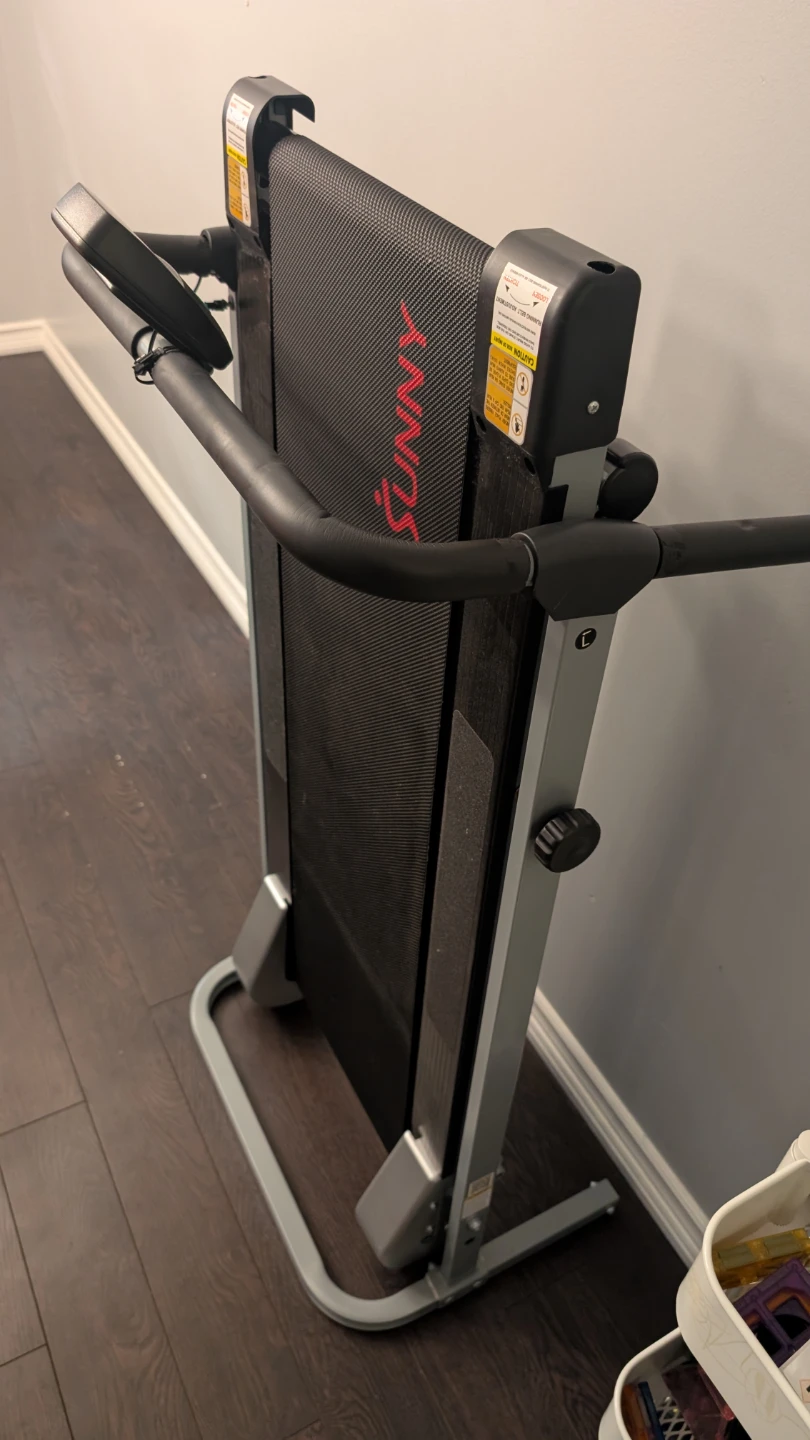 Sunny Health & Fitness Foldable Manual Treadmill