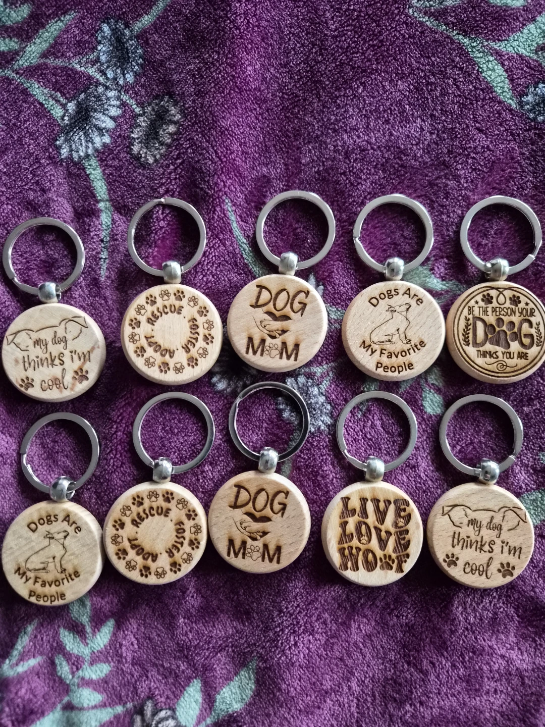 Wooden Dog Mom & Dog Lover Keychains (Set of 10)