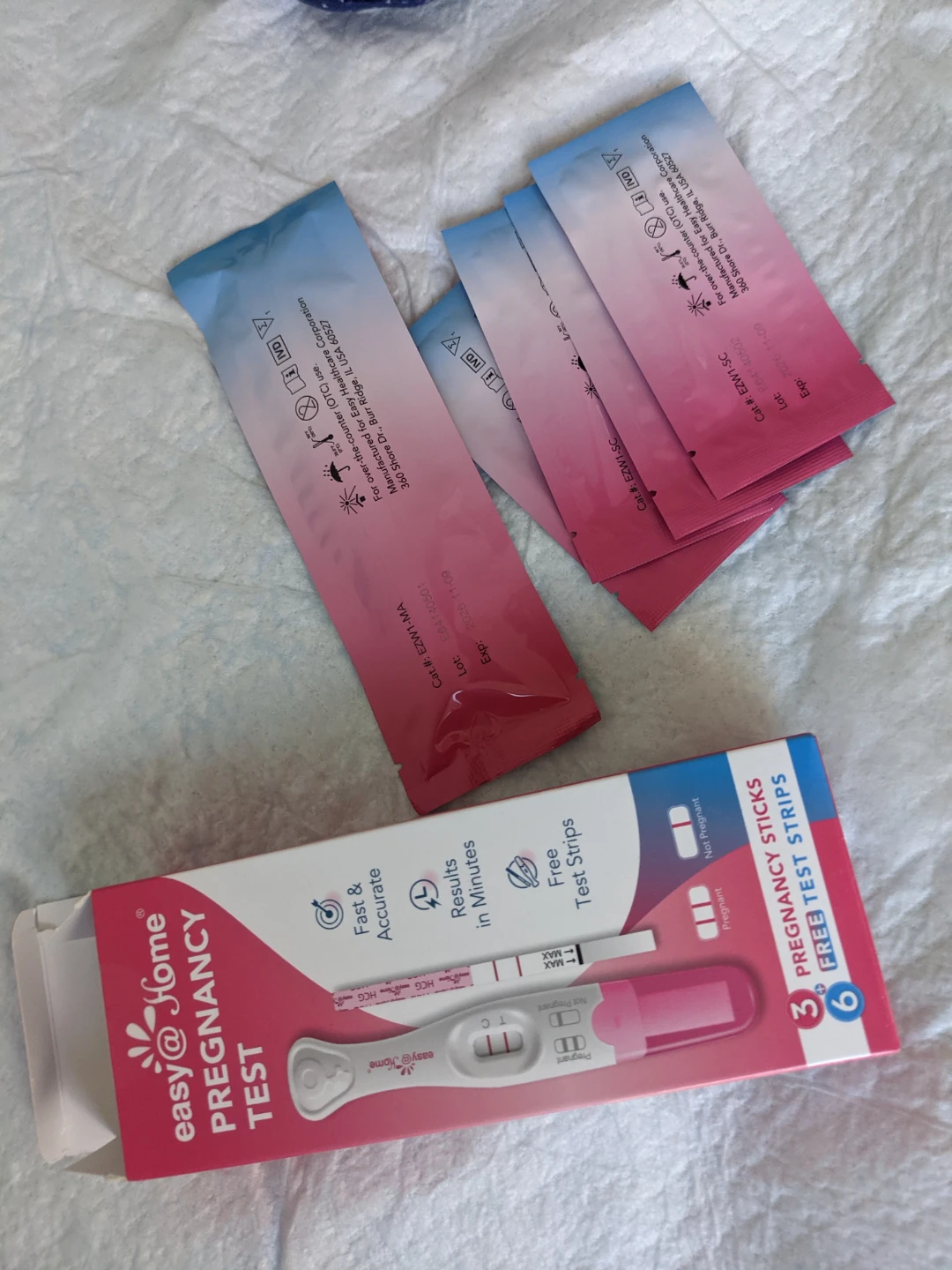 Easy@Home Pregnancy Test Strips 1+4 left