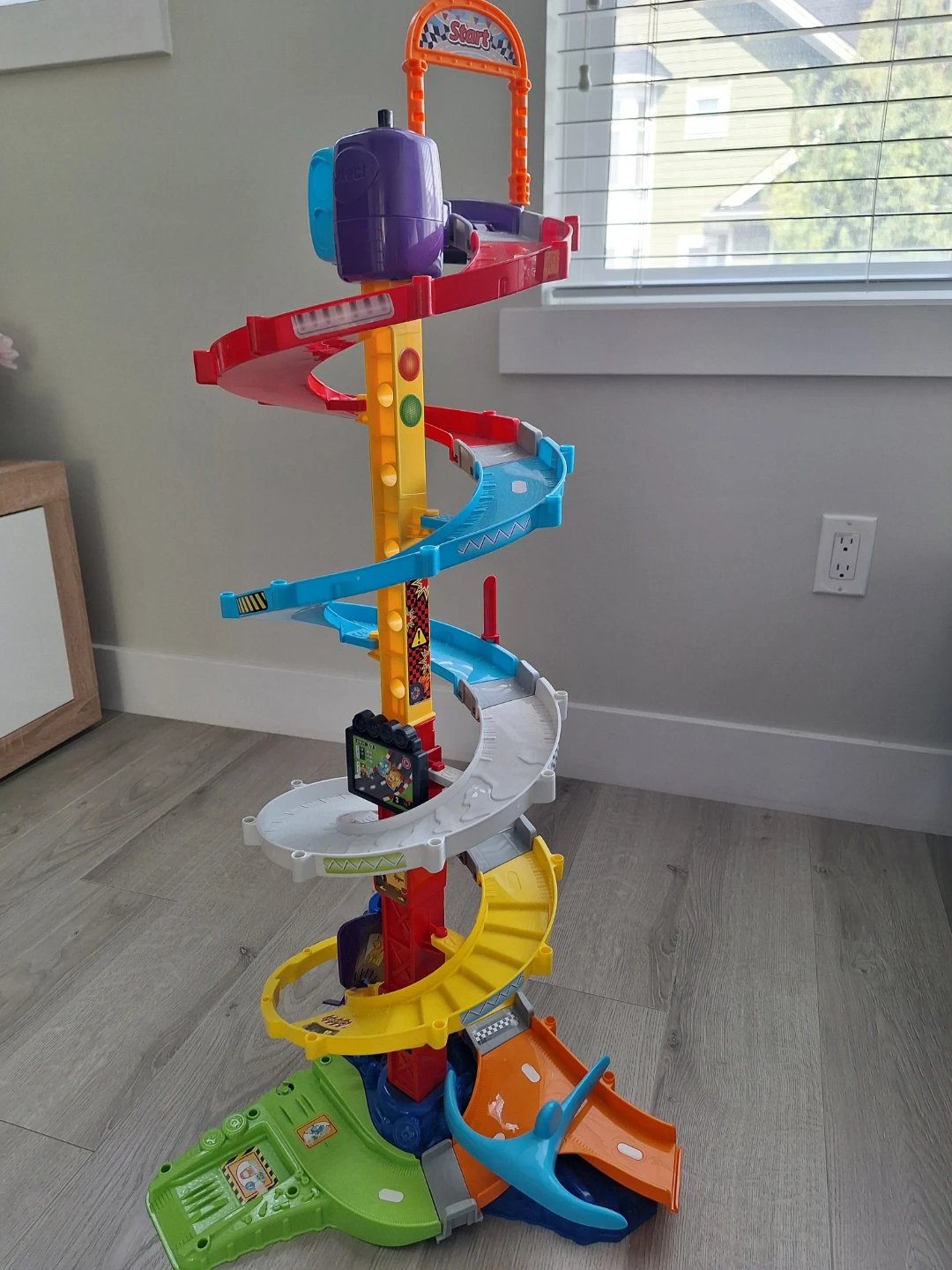 VTech Go! Go! Smart Wheels Ultimate Amazement Park Playset