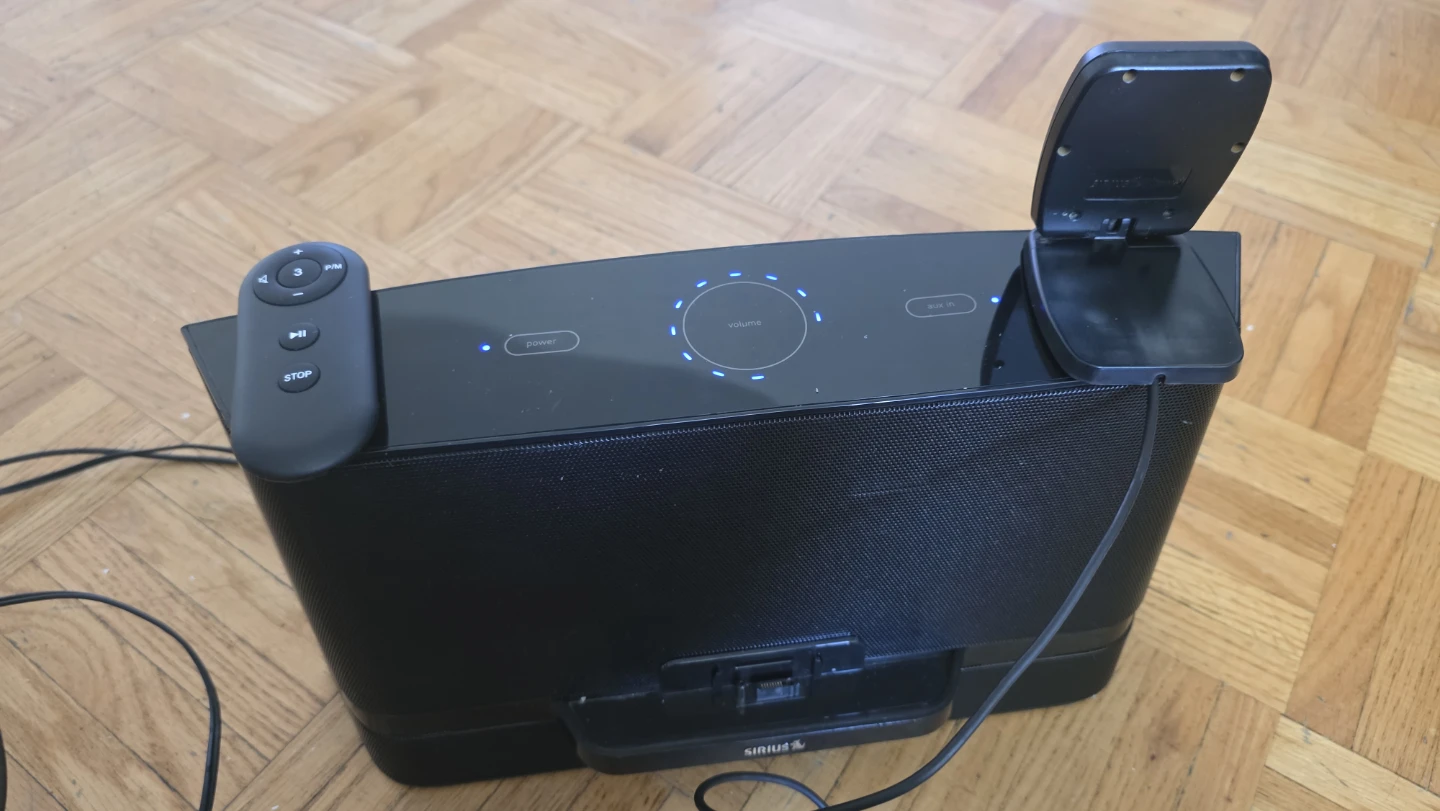 SiriusXM SiriusConnect Home Dock Speaker System with Remote