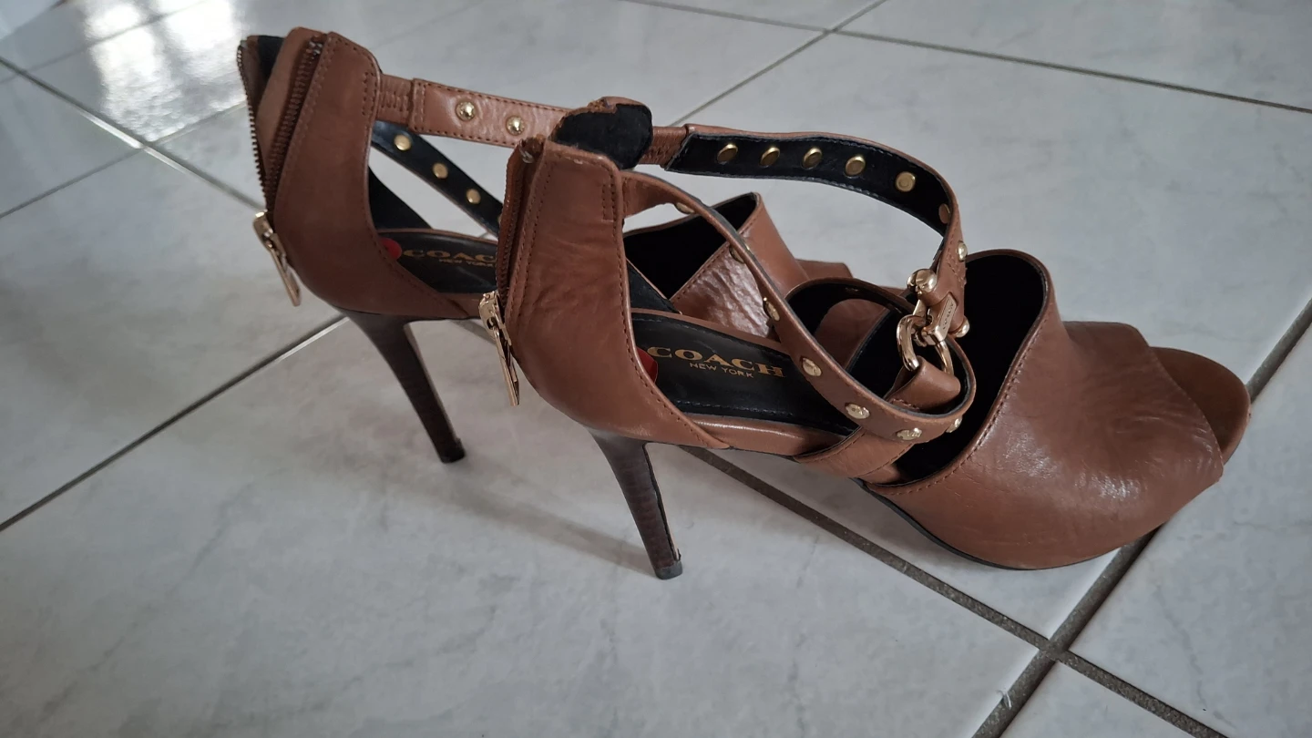 Coach New York Brown Leather Studded - photo 3