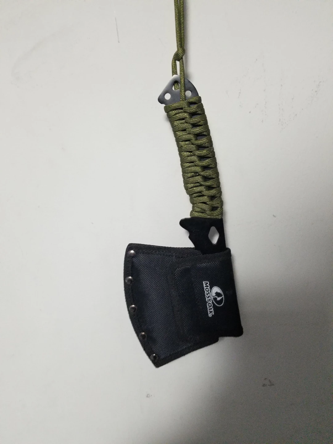 Mossy Oak Mini Hatchet with Paracord Wrap