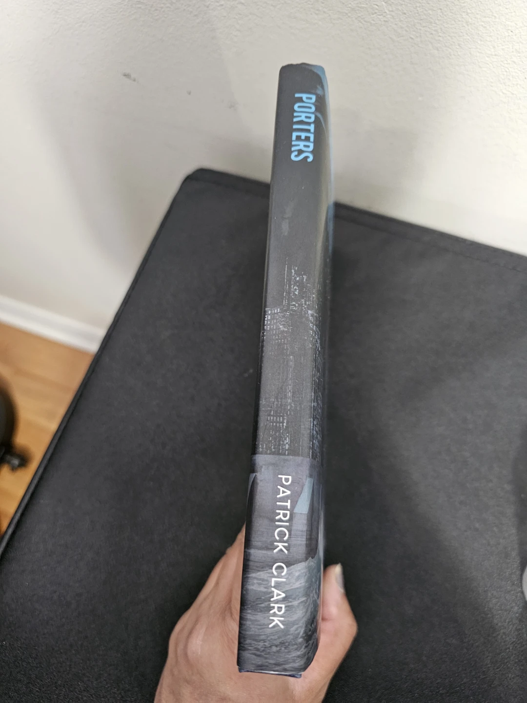 PORTERS | Patrick Clark (Hardcover) 📖 🏆 - photo 4