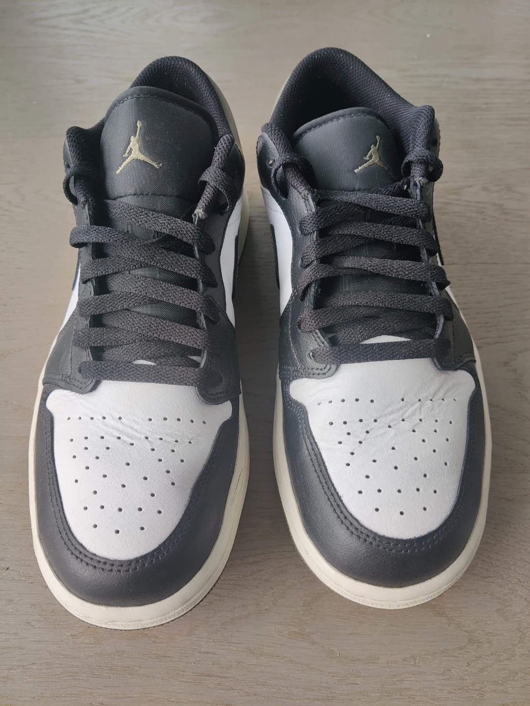 Air Jordan 1 Low Black Olive Sneakers - photo 2