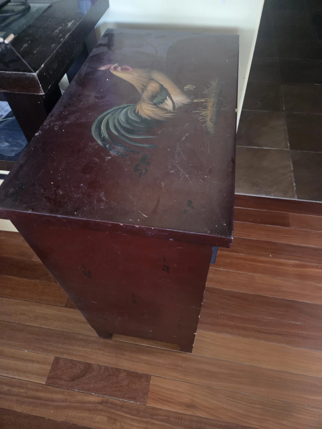 Vintage Painted Rooster Side Table/Cabinet - photo 2
