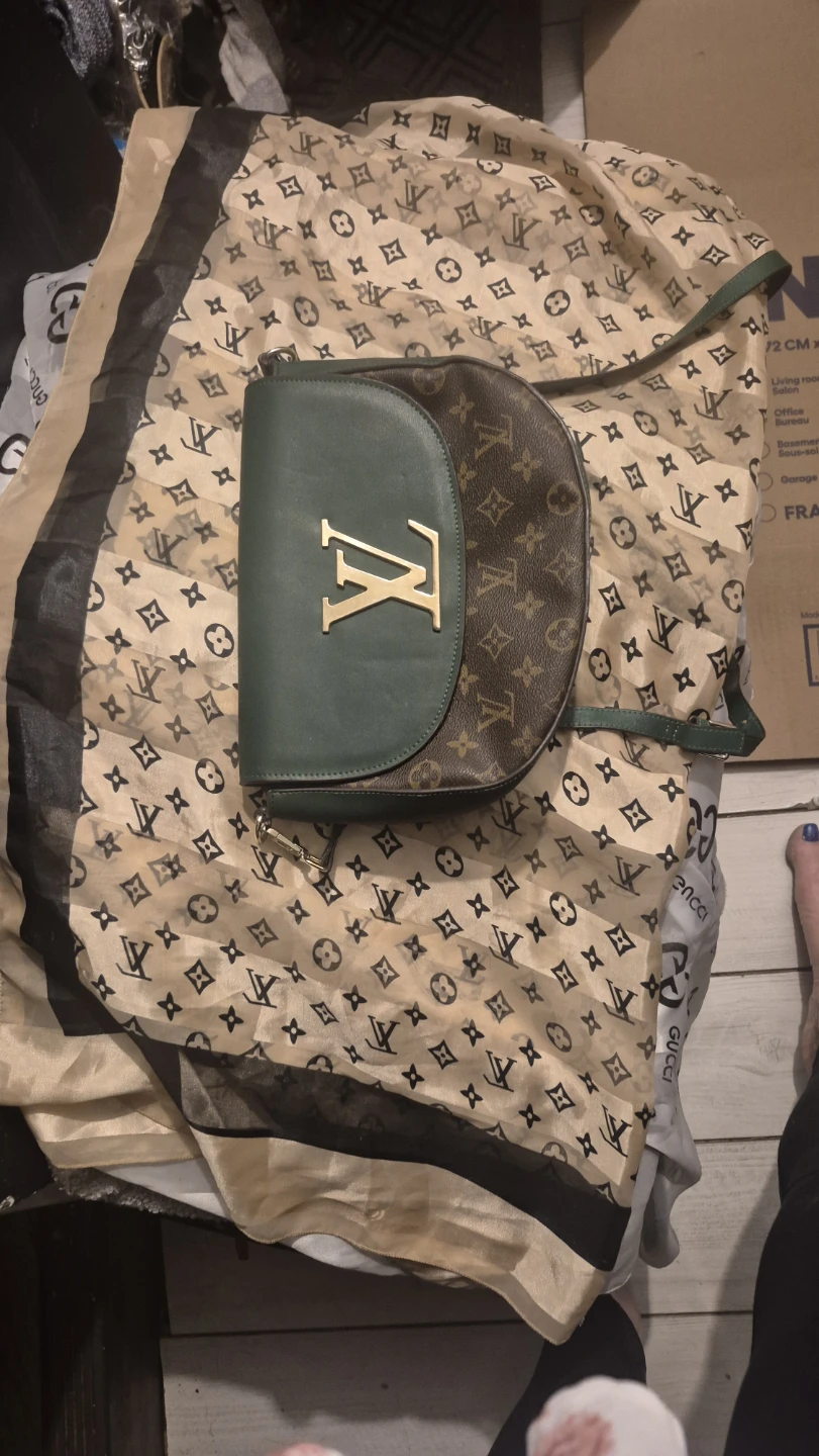 Louis Vuitton Monogram & Green Leather Crossbody Bag - photo 5