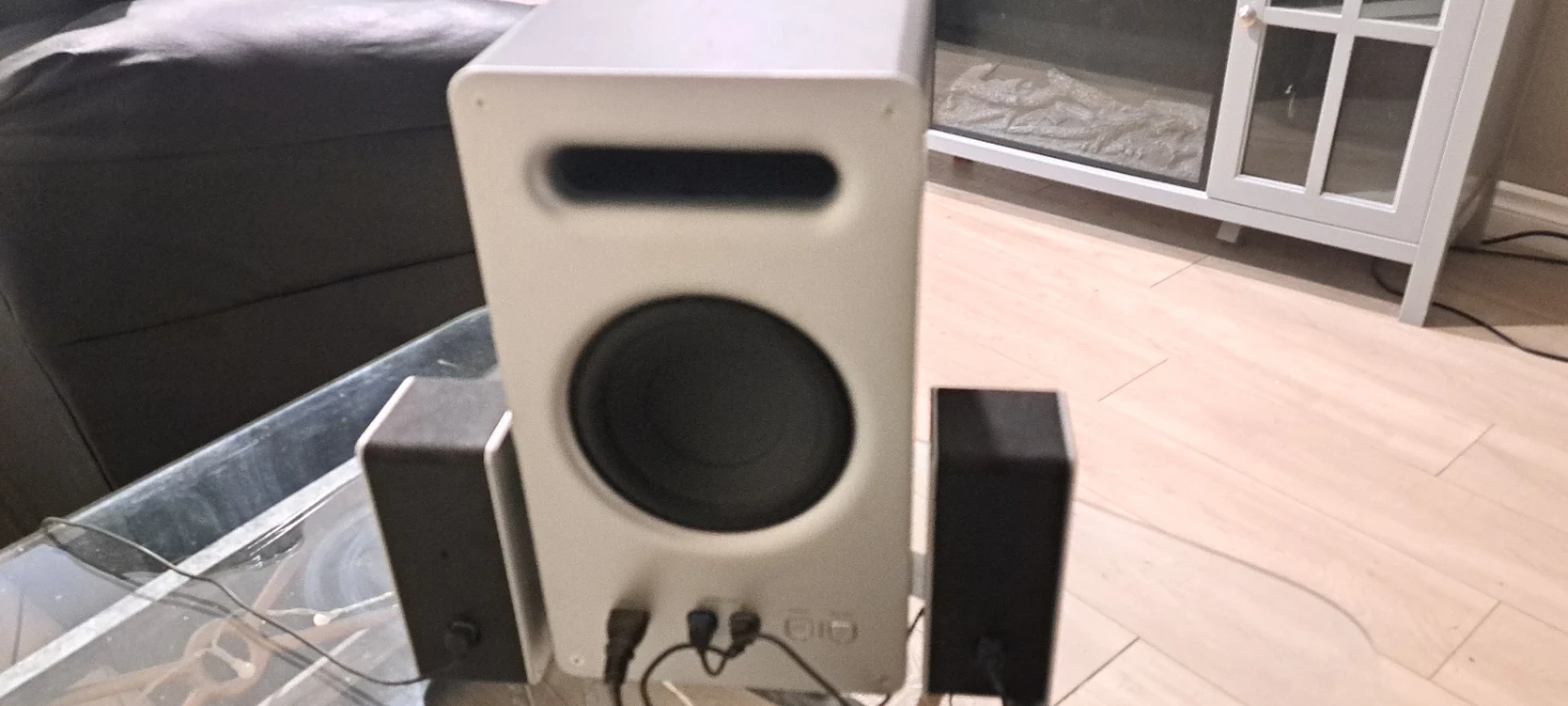 VIZIO 2.1 Channel Speaker System with Subwoofer - photo 2