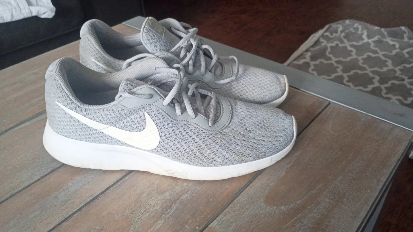 Nike Tanjun Running Shoes - Gray - Size 11 - photo 4