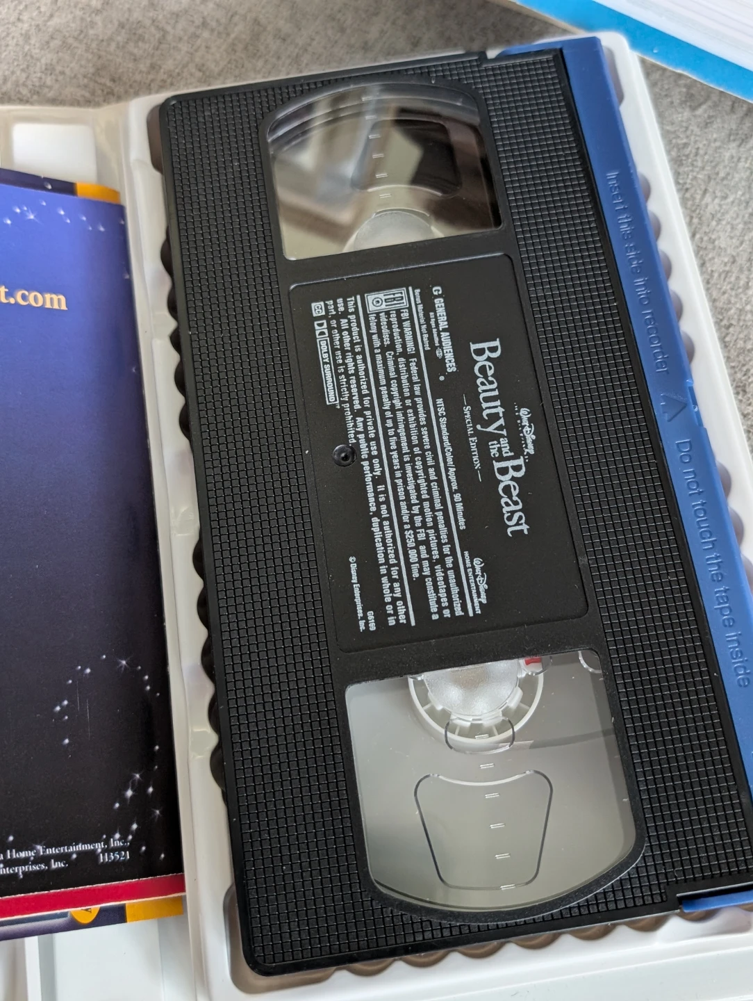 Disney Beauty and the Beast Special Edition VHS - photo 4