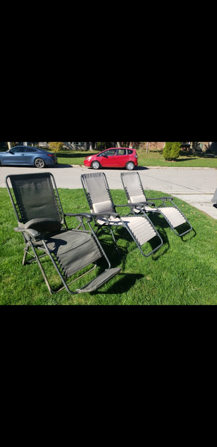 Zero Gravity Chairs - Set of 3