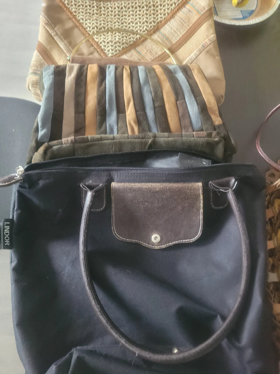 3 purses