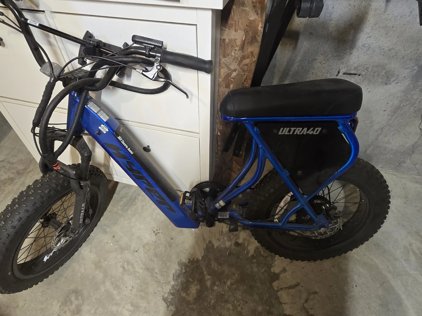 Hyper 36V Electric Assist Ultra 40 Fat Tire Bike - Blue