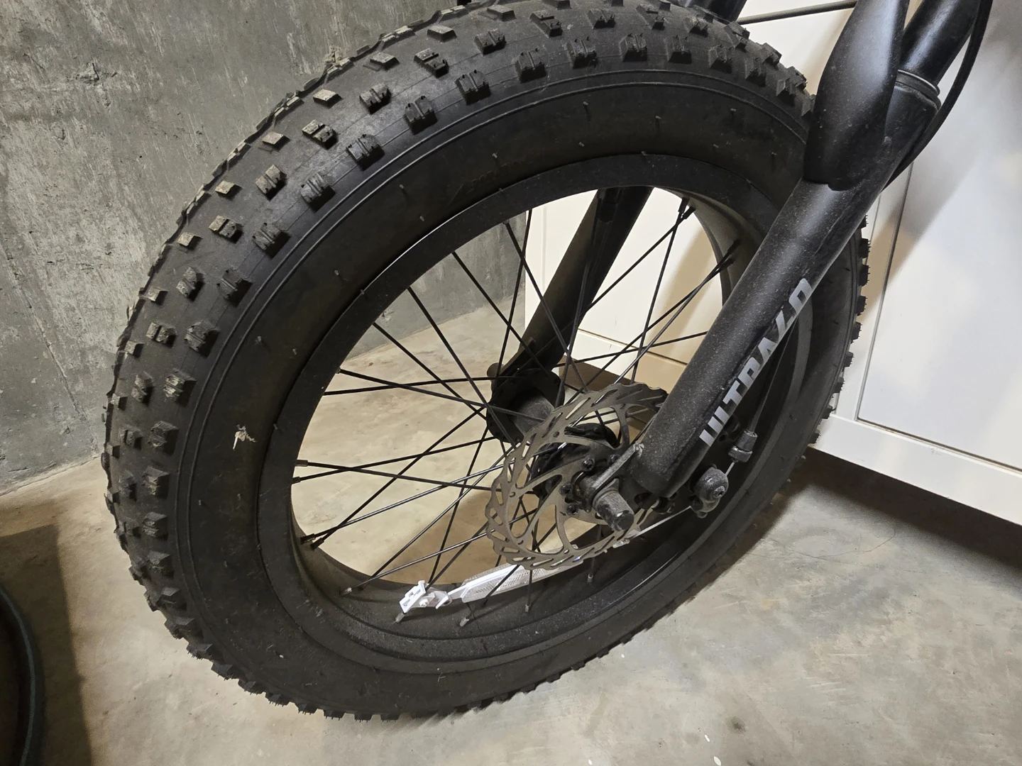 Hyper 36V Electric Assist Ultra 40 Fat Tire Bike - Blue - photo 4