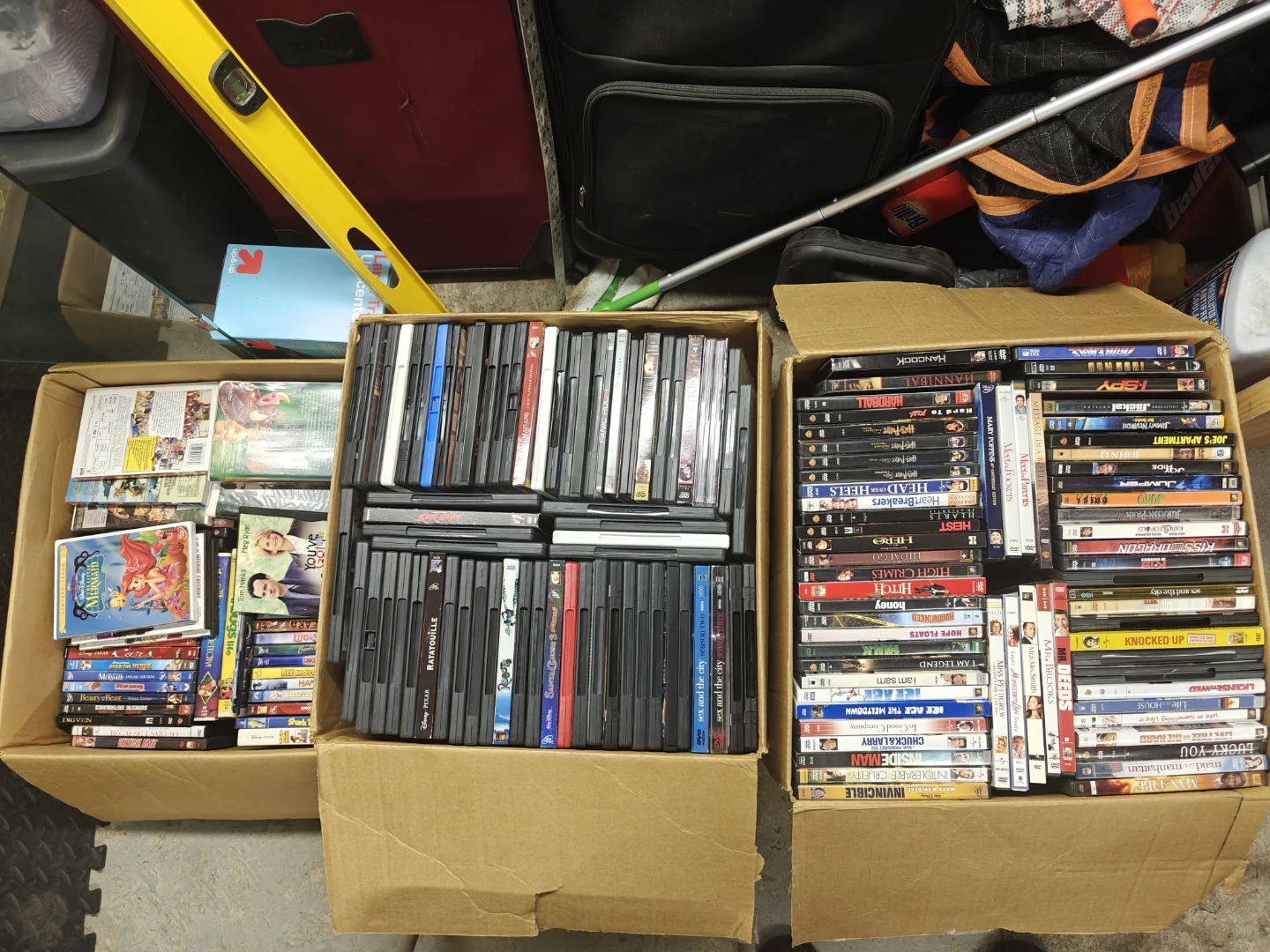 Assorted DVD Movies - 460 DVDs with Samsung dvd player included