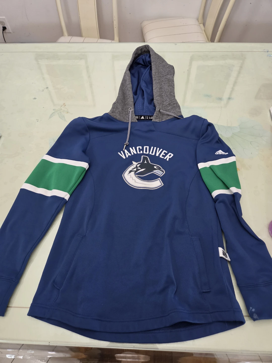 Adidas Vancouver Canucks Hoodie - XS