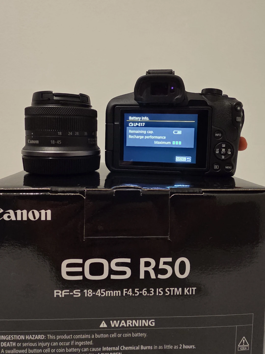 Canon EOS R50 RF-S 18-45mm F4.5-6.3 IS STM Kit Camera - photo 2