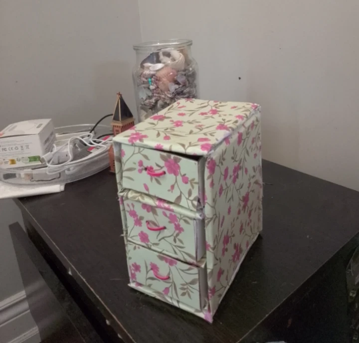Mother's Day Special 🎀 (read description) - Mini storage drawers