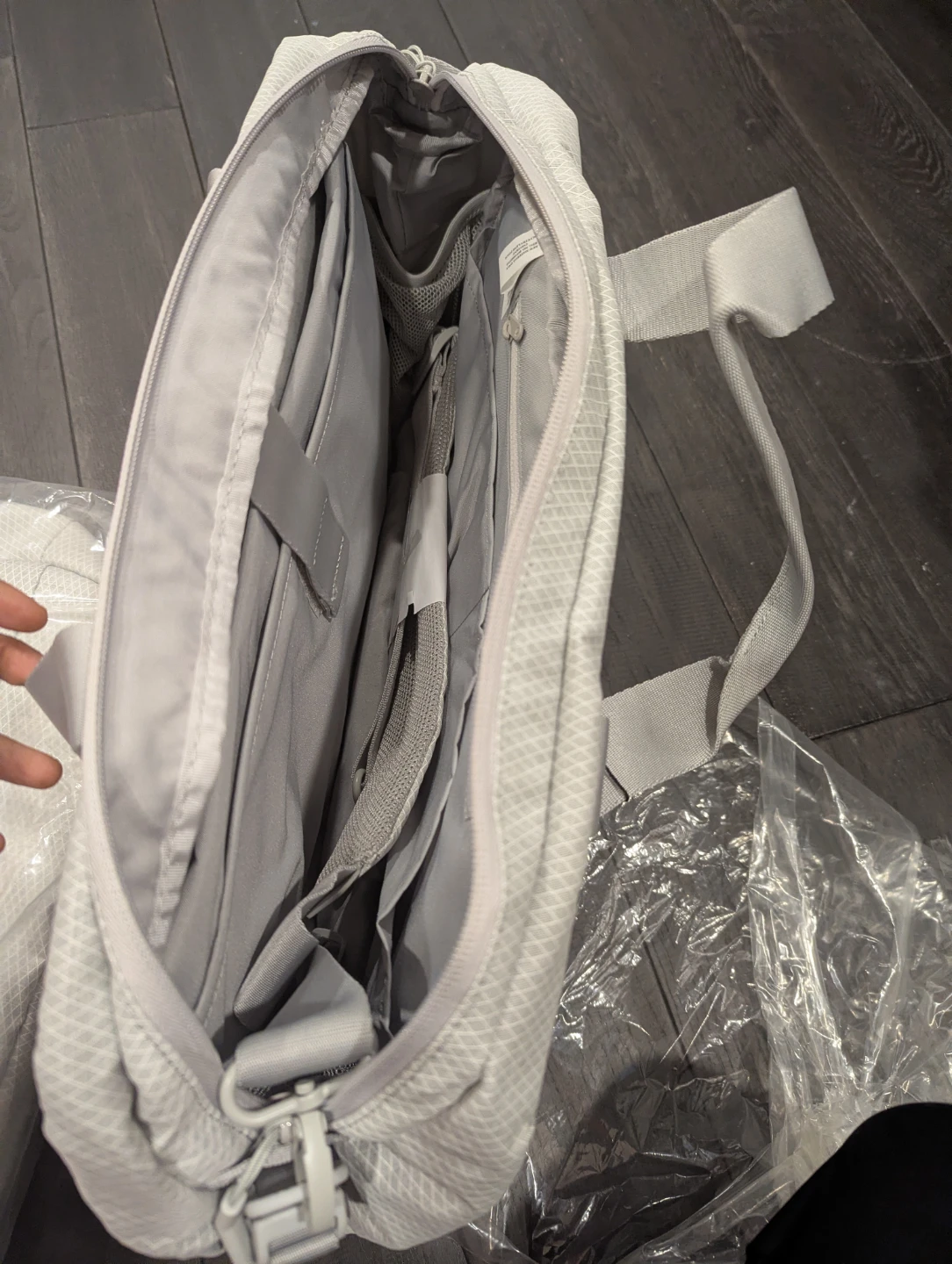 Incase City Duffel Bag - Grey - photo 4