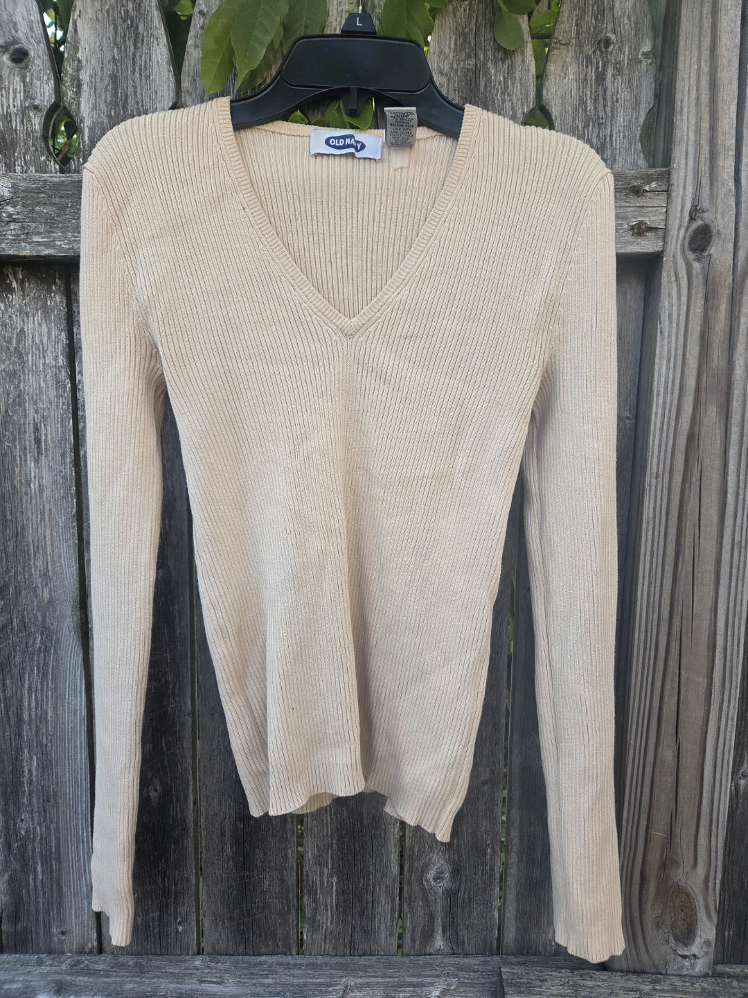 Old Navy Beige Ribbed V-Neck Sweater - Size S