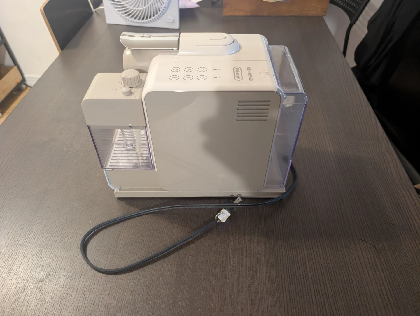 Nespresso DeLonghi EN520R Espresso Machine - photo 2