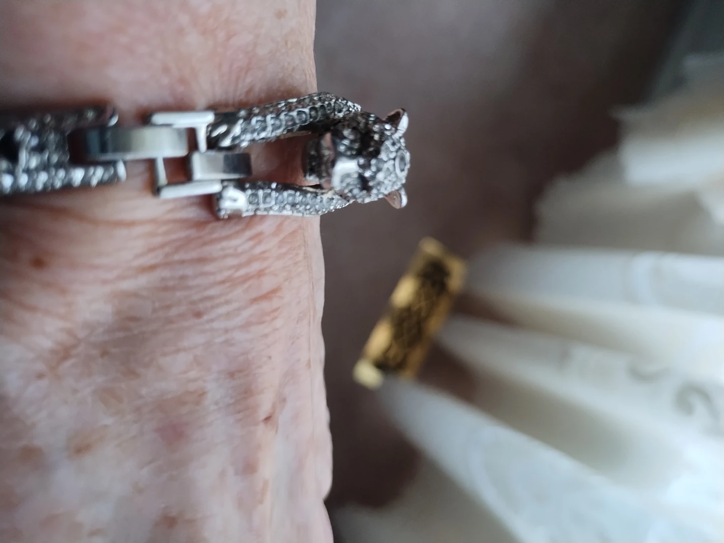 Sparkly Silver Tone Leopard Bracelet - photo 3
