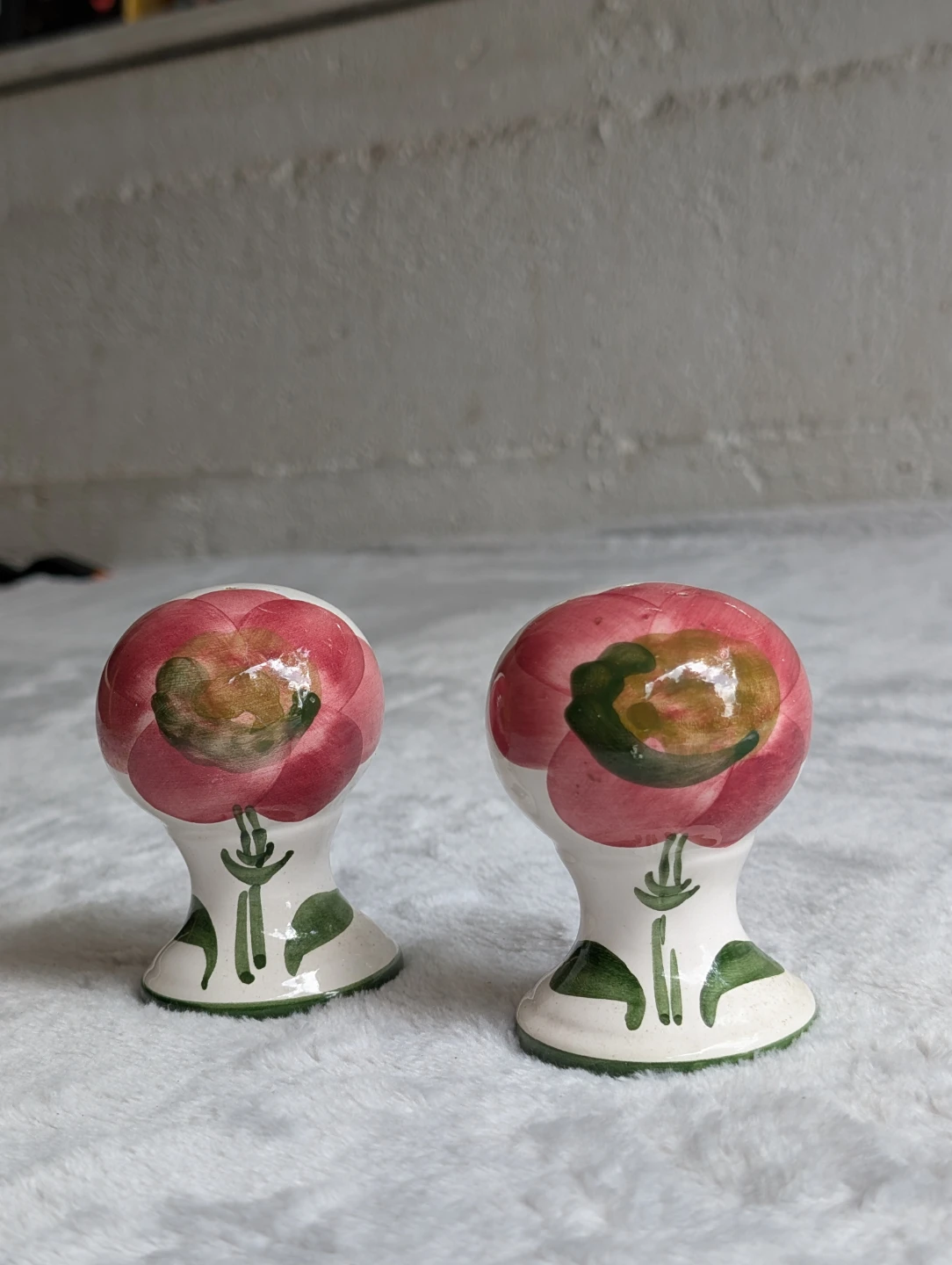 Ceramic Floral Salt and Pepper Shakers - photo 2