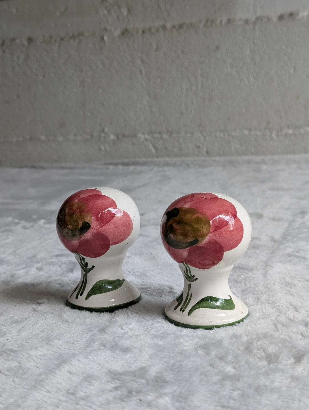 Ceramic Floral Salt and Pepper Shakers - photo 5