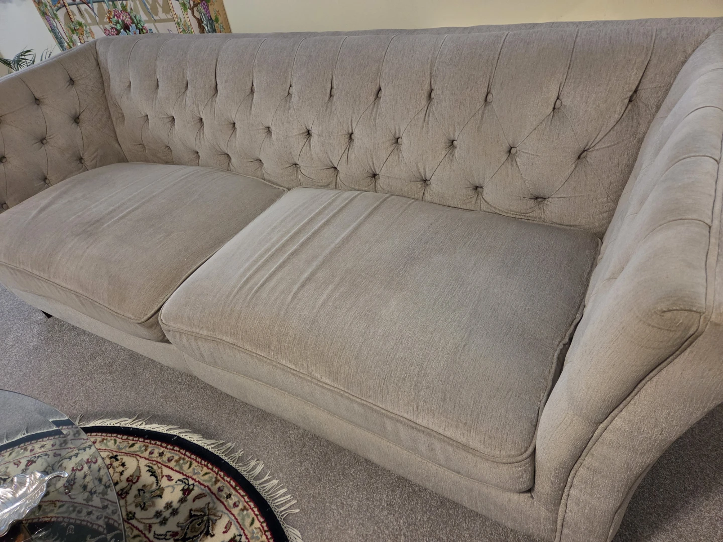 Tufted Back Sofa - photo 4