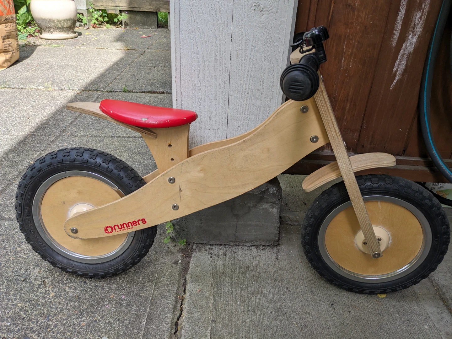 Runners wooden balance bike - photo 2