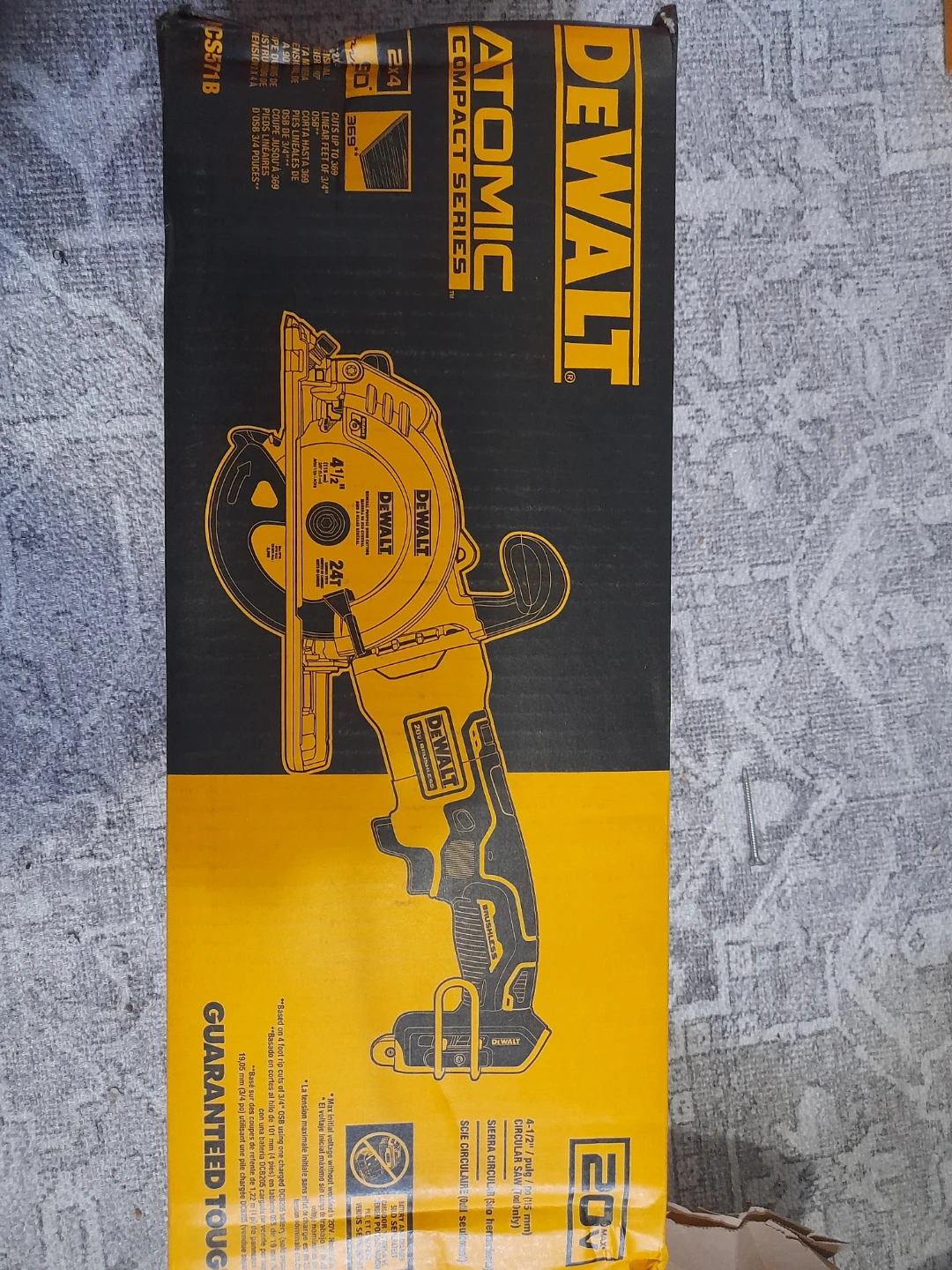 DEWALT ATOMIC COMPACT SERIES 4-1/2" Circular Saw (Tool Only)