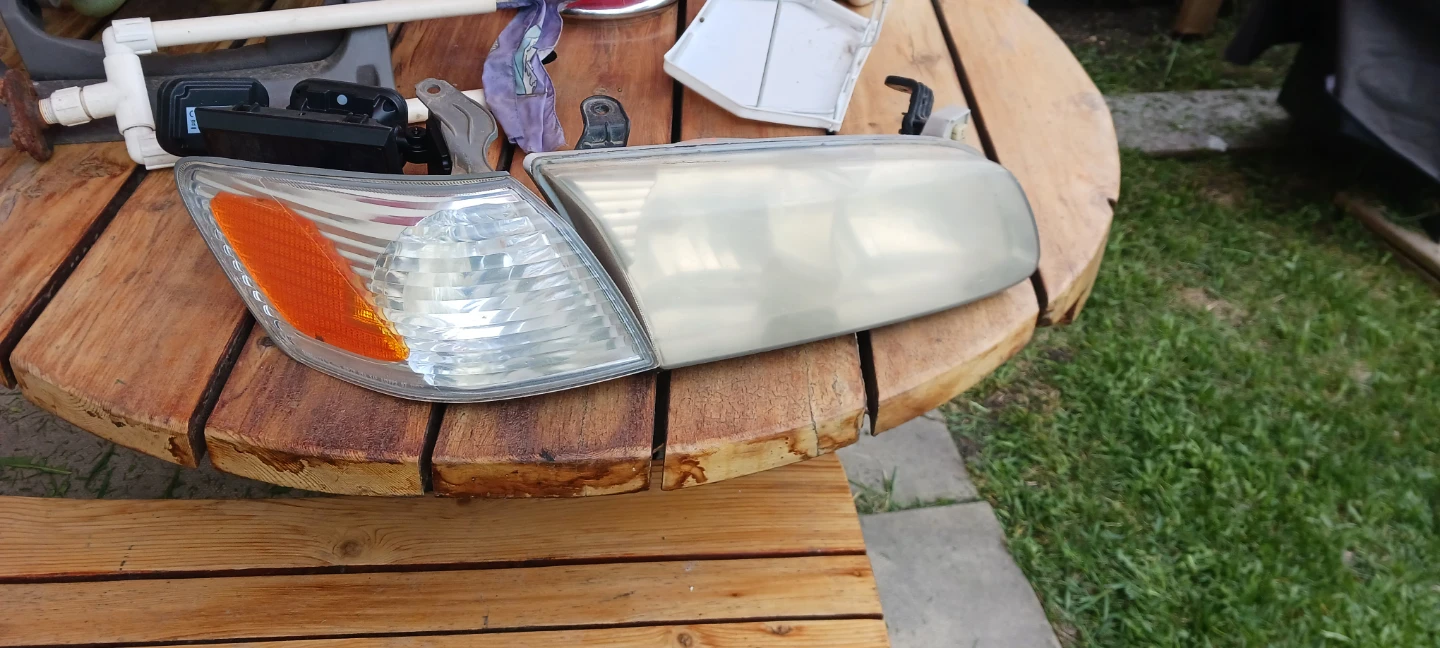 Car Headlight Assembly