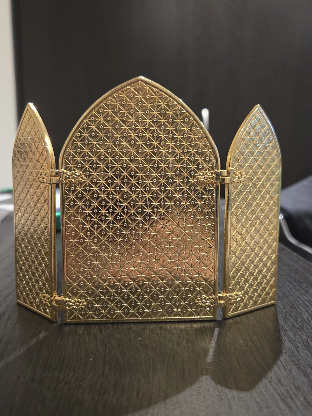 Gold Triptych Nativity Scene - photo 4