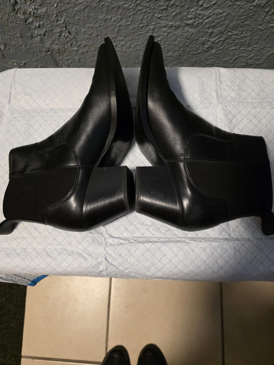 Black Leather Ankle Boots - photo 3