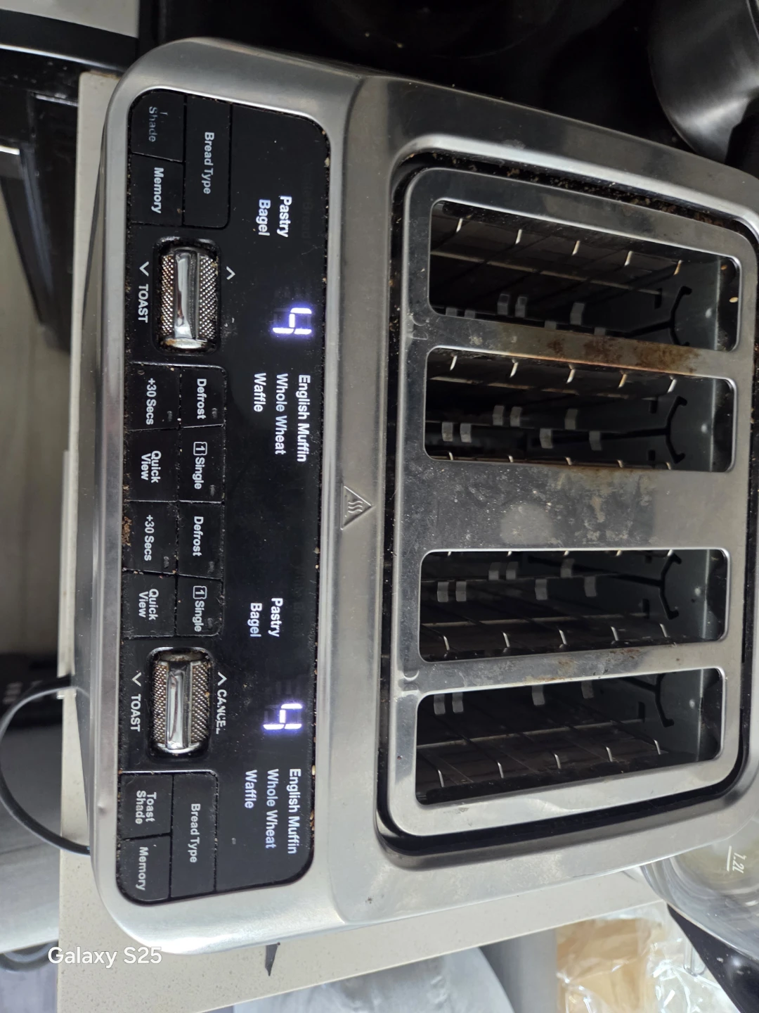 Cuisinart 4-Slice Toaster - photo 2