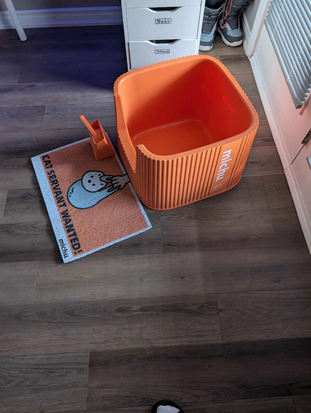 Michu Cat Litter Box and Mat Set