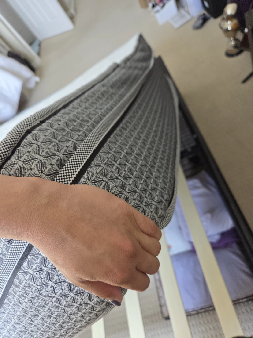 Queen Hybrid Mattress - photo 5