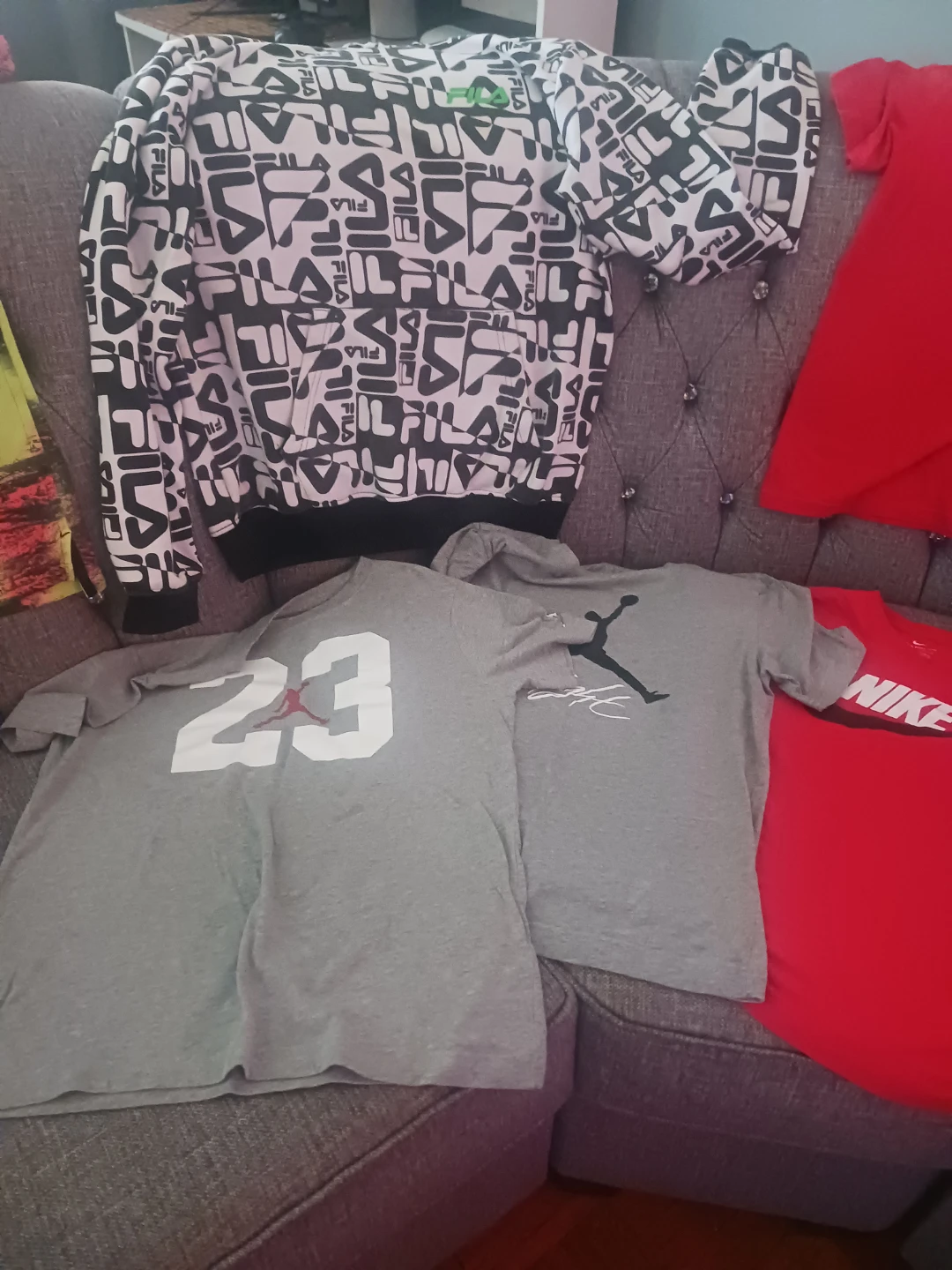 Boys T shirts and hoodies (size 10 -12 years ) - photo 2
