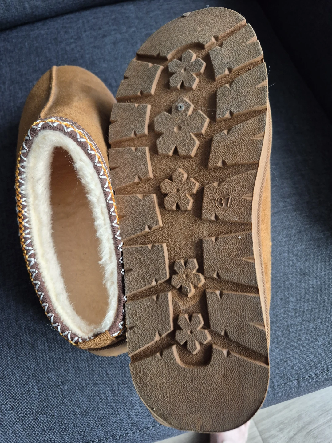 Brown Suede Slippers - Size 37 - photo 3