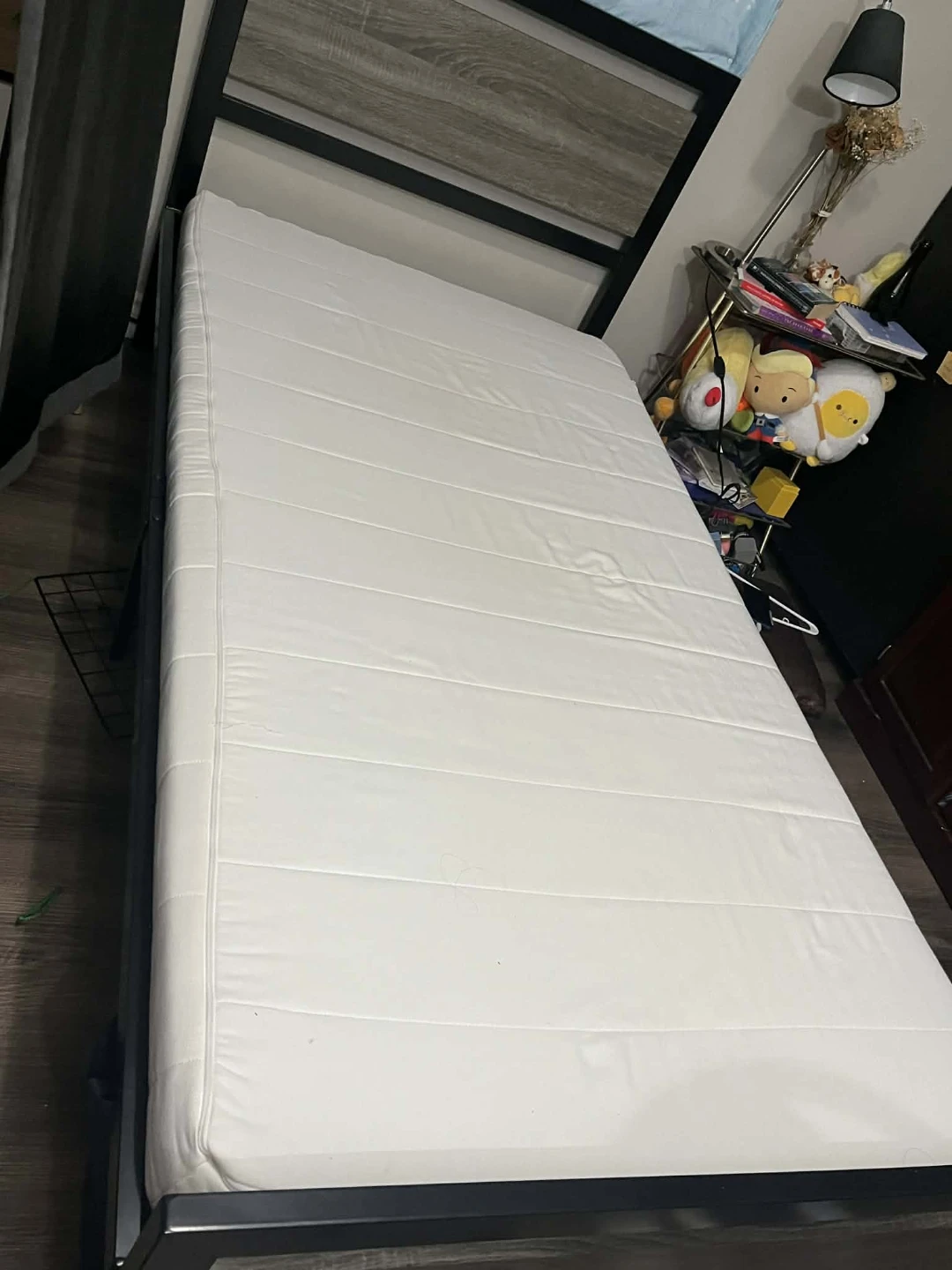 Twin Bed Frame ,  dinning table w/4 chairs,  hamsters cage - photo 3
