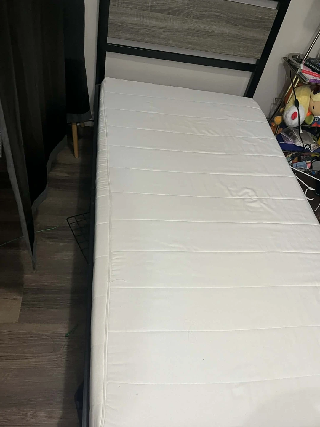 Twin Bed Frame ,  dinning table w/4 chairs,  hamsters cage - photo 4