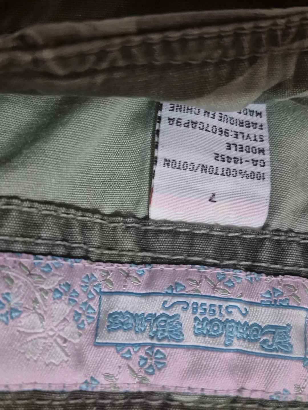 Camouflage Cargo Capris Size 7 - photo 2