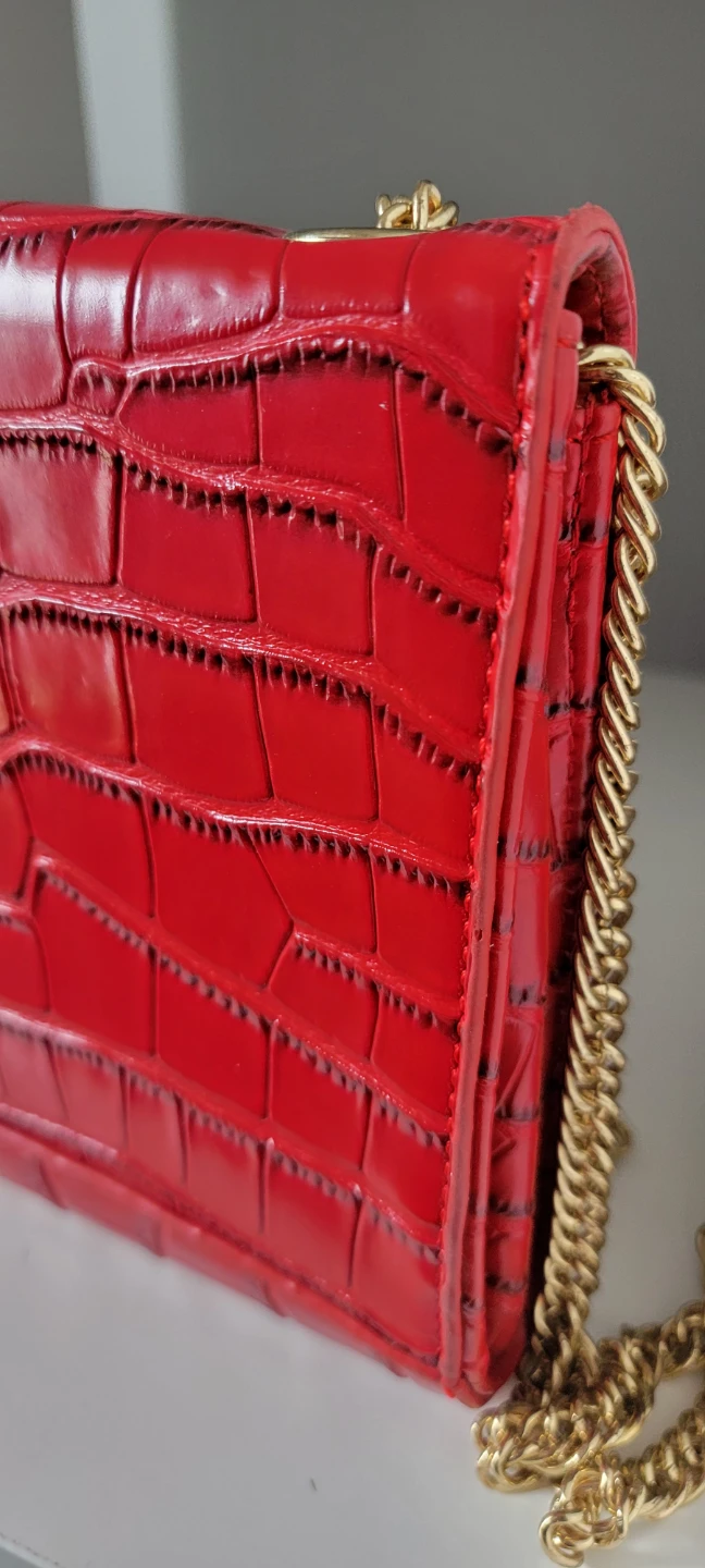 Red Croc Embossed Chain Shoulder Bag - photo 5