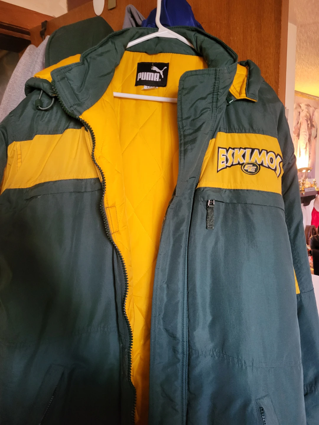 Puma Edmonton Eskimos Green & Gold Puffer Jacket Size L - photo 3