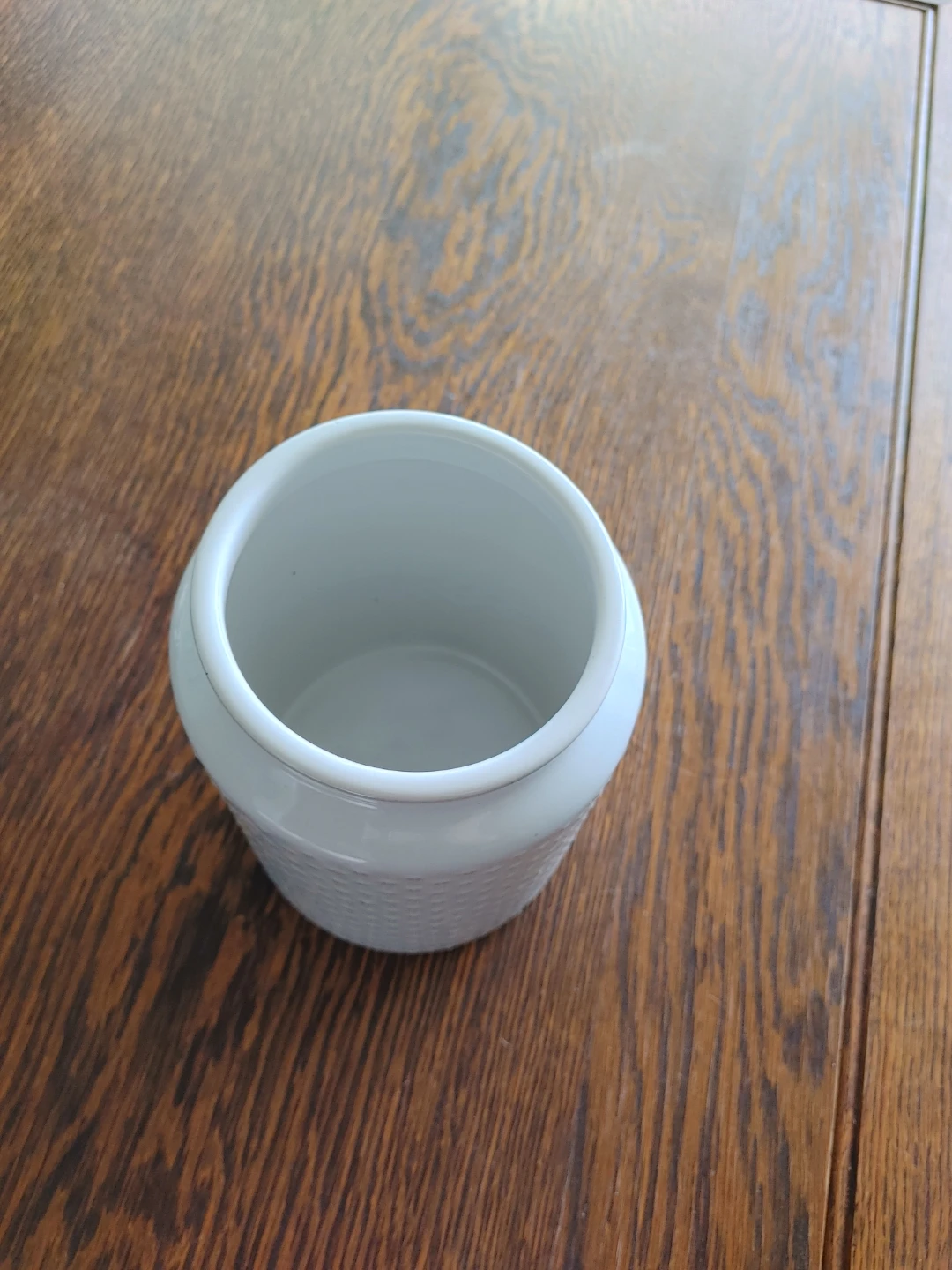 White Ceramic Canister Set with Bamboo Lids - photo 4
