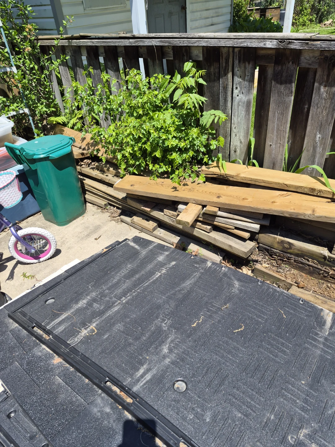 Assorted lumber pieces - photo 3