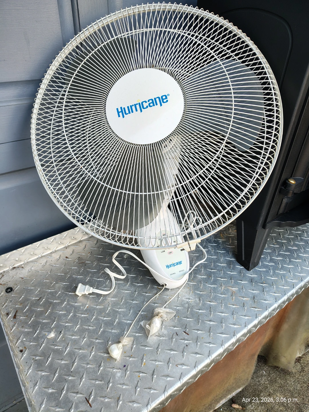 🥕 16 & 18 Inch Wall Fans