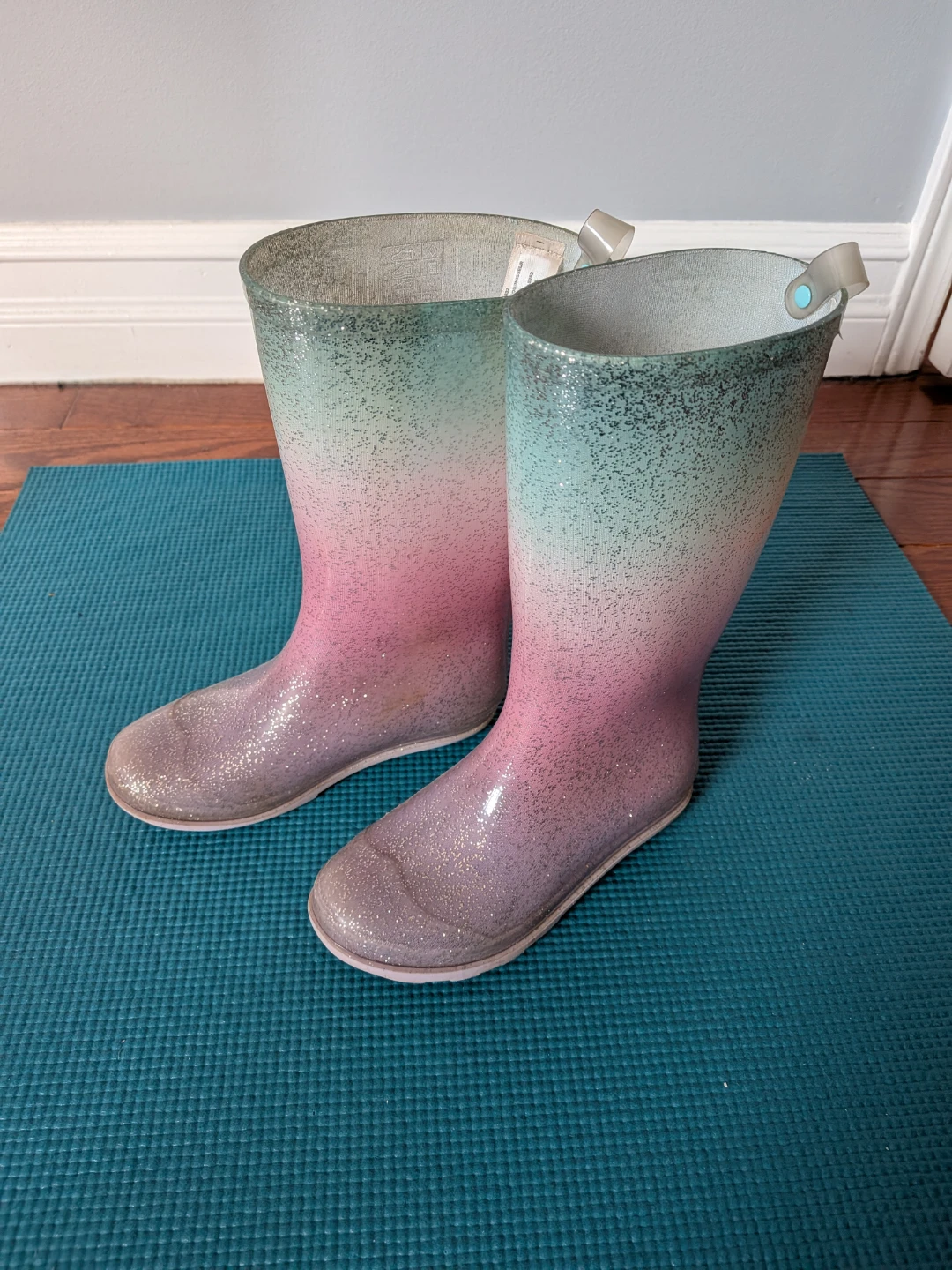 Kid's rain boots