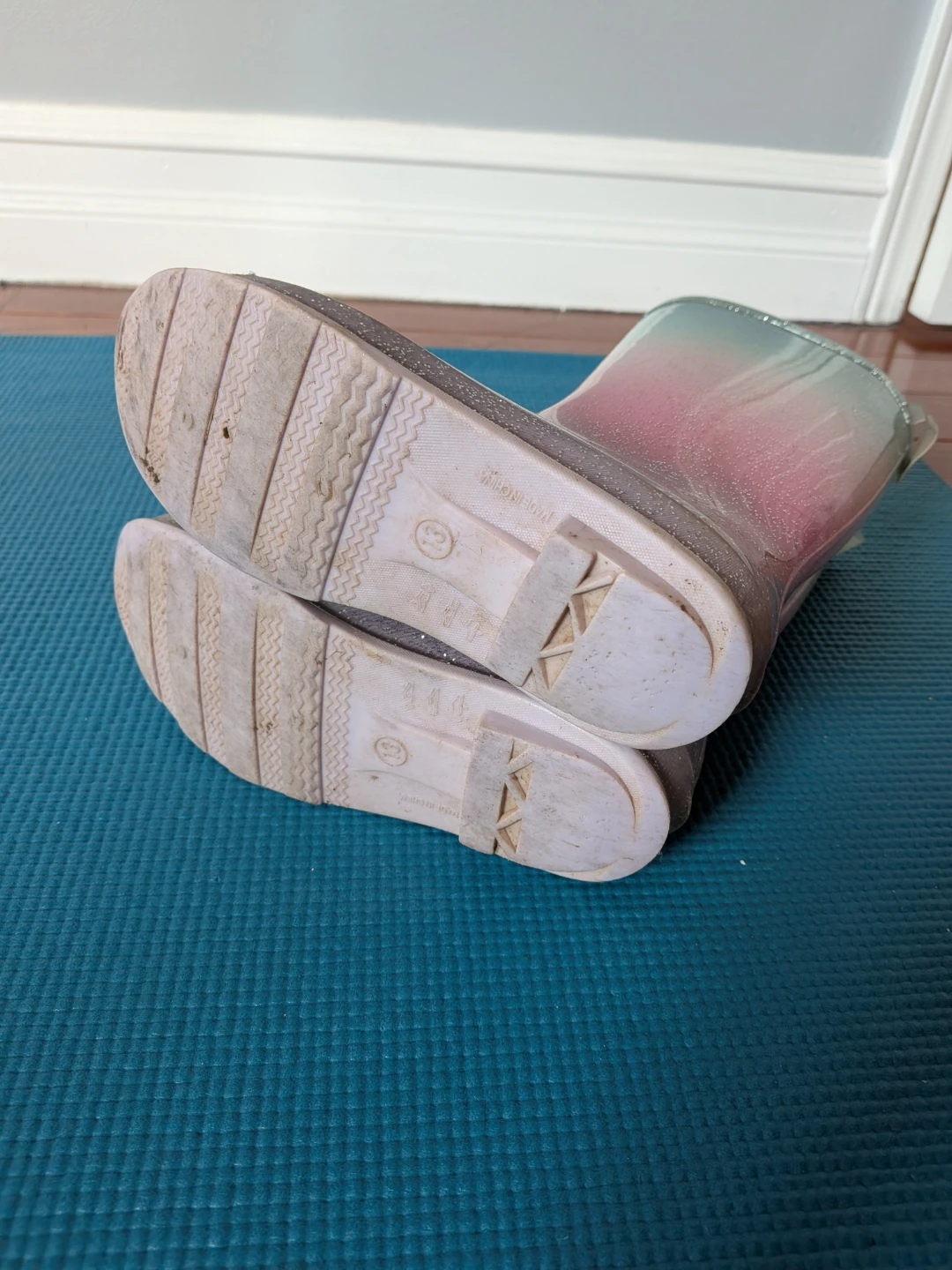 Kid's rain boots - photo 3