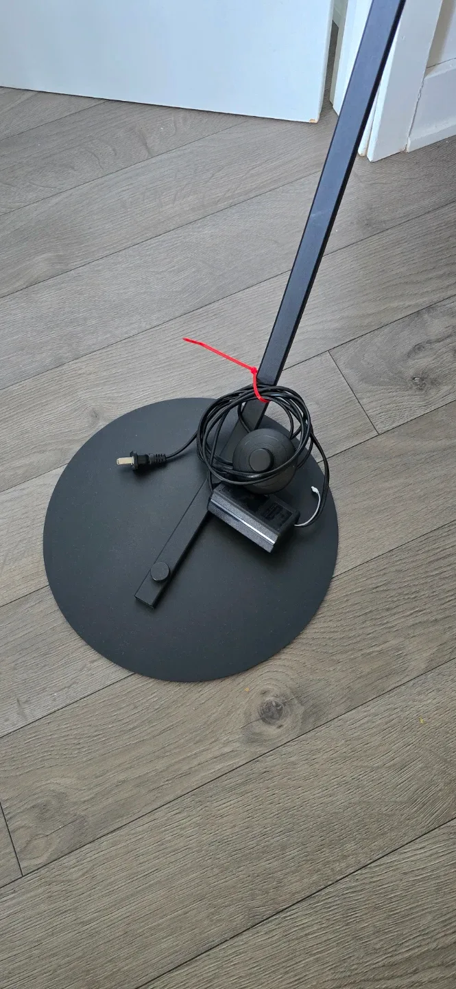 Arc Floor Lamp Black LED - photo 3